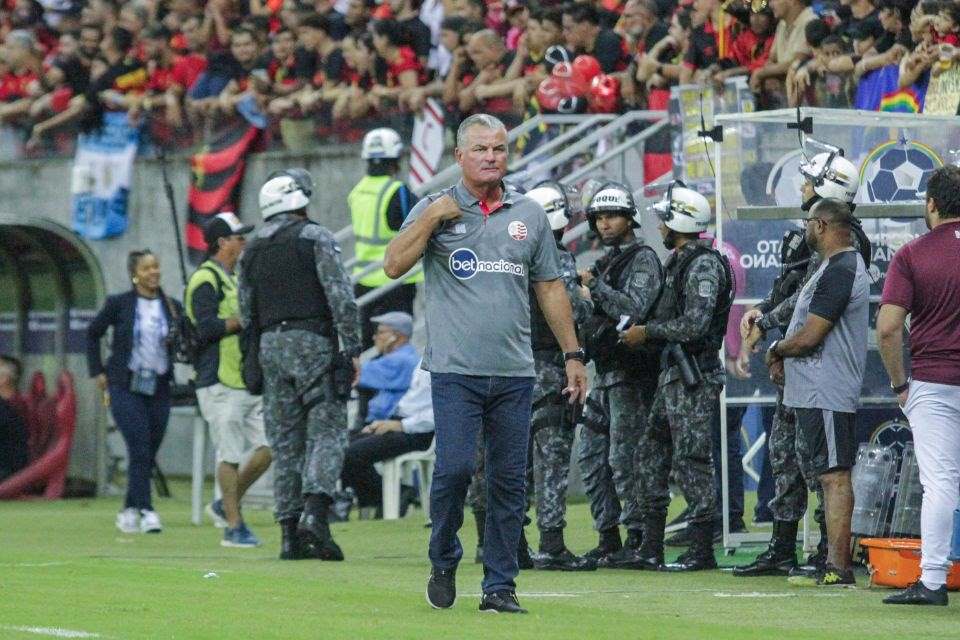 Mazola Júnior em passagem pelo Náutico (Rafael Vieira / DP Foto) Mazola Júnior em passagem pelo Náutico/Rafael Vieira / DP Foto