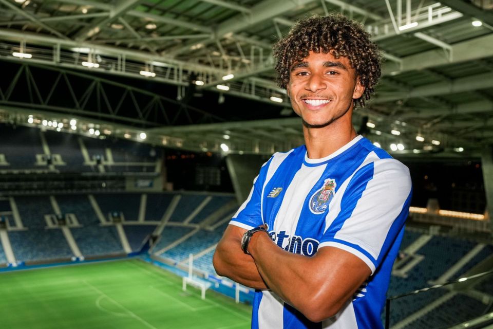 Lateral-direito Pedro Lima, novo reforço do Porto (Divulgação/Porto FC) Lateral-direito Pedro Lima, novo reforço do Porto/Divulgação/Porto FC