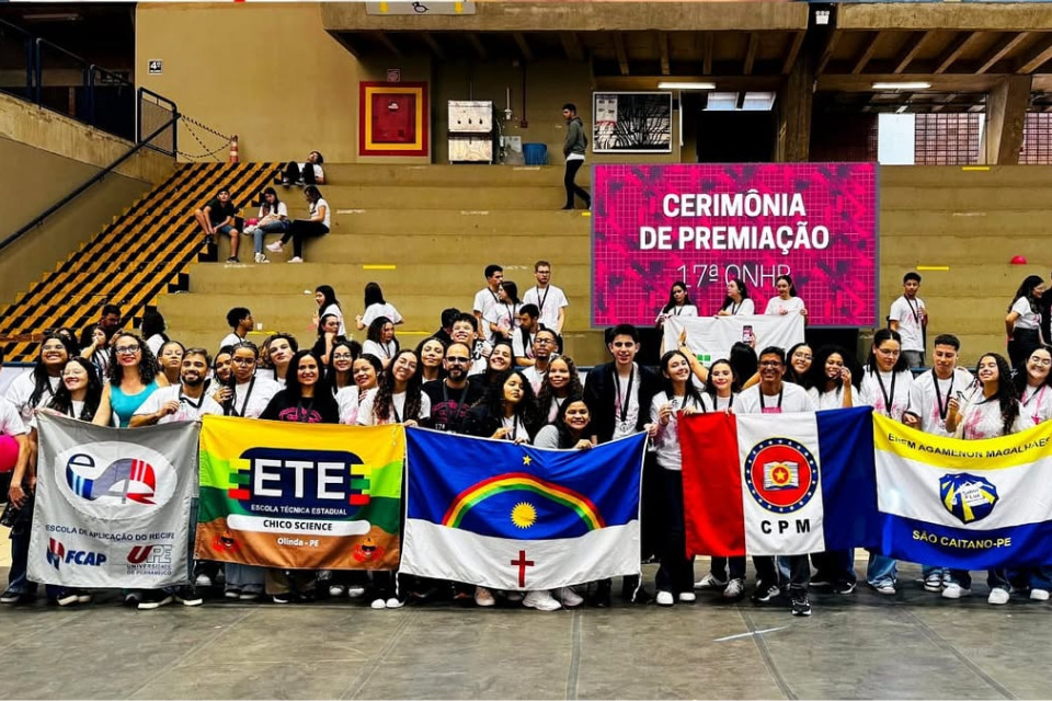 Alunos pernambucanos conquistaram 14 medalhas no total e colocaram PE em 2° lugar no quadro geral de medalhas. (Reprodução/ Priscila Krause via Instagram ) Alunos pernambucanos conquistaram 14 medalhas no total e colocaram PE em 2° lugar no quadro geral de medalhas./Reprodução/ Priscila Krause via Instagram