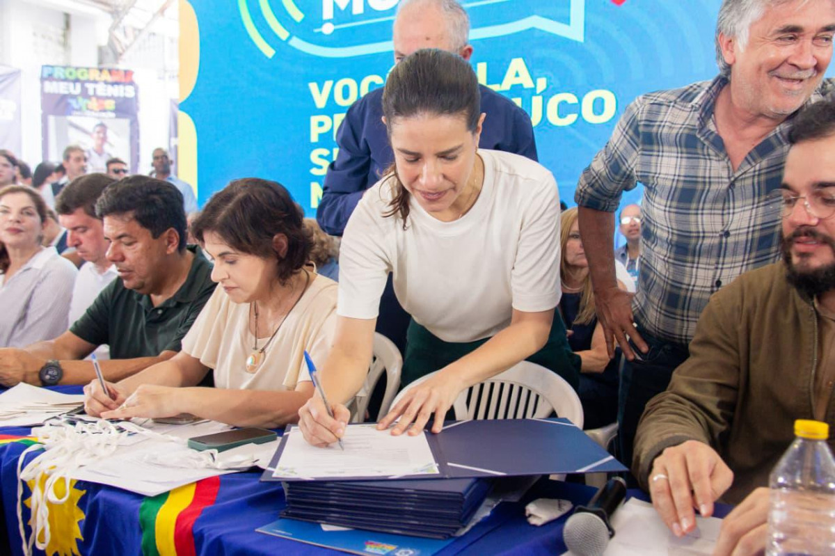 Governo licita implementação de Casas da Juventude em todos os municípios do Estado; investimento é de R$ 6 milhões
(SECOM ) Governo licita implementação de Casas da Juventude em todos os municípios do Estado; investimento é de R$ 6 milhões
/SECOM