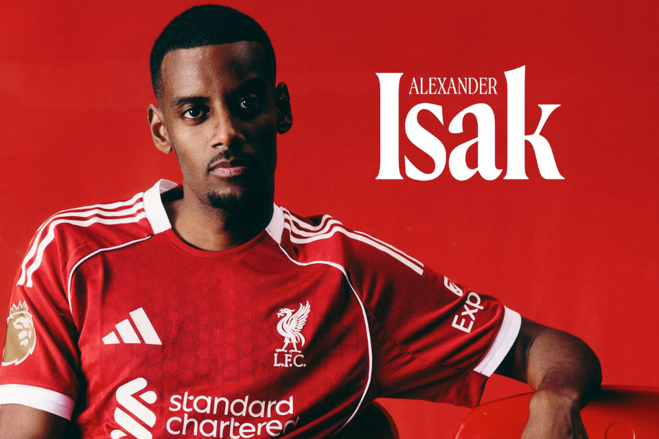 Isak, atacante do Liverpool (Divulgação/Liverpool) Isak, atacante do Liverpool/Divulgação/Liverpool