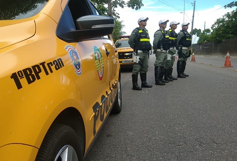 Investiçação aponta que os militares exigiam dinheiro para liberar veículos em fiscalizações (Foto: Divulgação/SDS-PE) Investiçação aponta que os militares exigiam dinheiro para liberar veículos em fiscalizações/Foto: Divulgação/SDS-PE