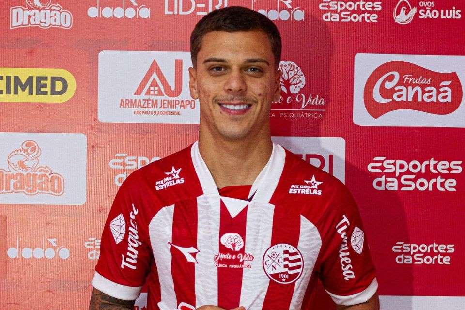 Vitinho, novo meia do Náutico (Gabriel França / CNC) Vitinho, novo meia do Náutico/Gabriel França / CNC