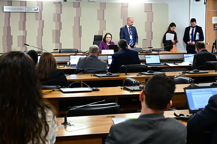 O texto foi relatado pelo senador Jorge Seif
(Geraldo Magela/Agência Senado ) O texto foi relatado pelo senador Jorge Seif
/Geraldo Magela/Agência Senado