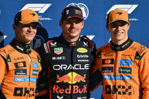 Max Verstappen em comemoração de pole no GP da Itália