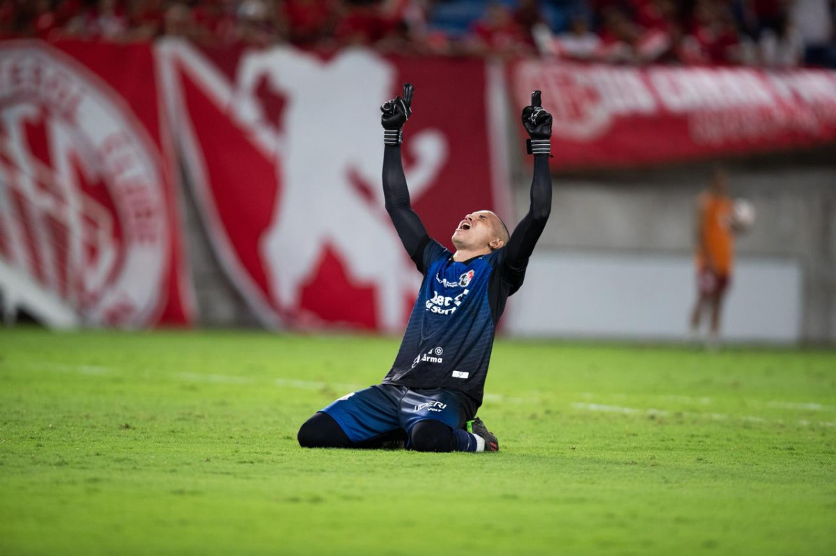 Goleiro Rokenedy brilhou na reta final da Série D (Caio Falcão/DP) Goleiro Rokenedy brilhou na reta final da Série D/Caio Falcão/DP