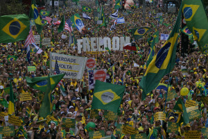 Ato pela anistia na Avenida Paulista