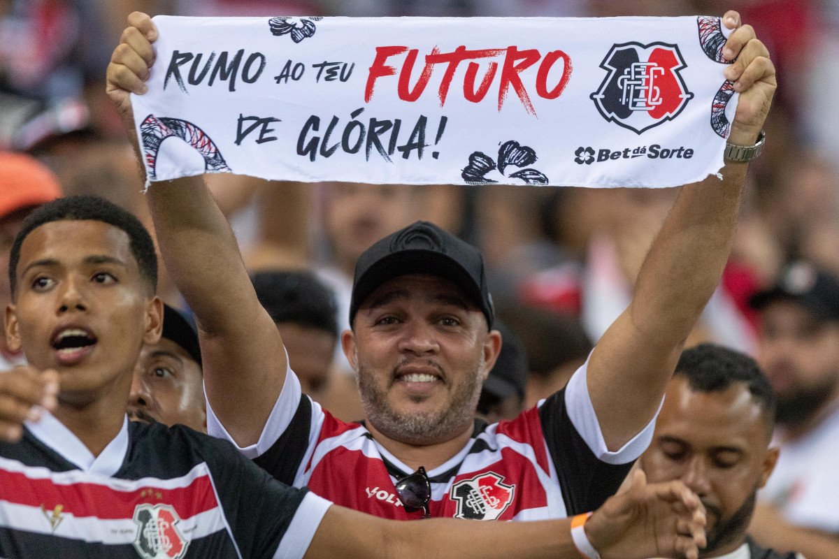 Torcida do Santa Cruz/Rafael Vieira
