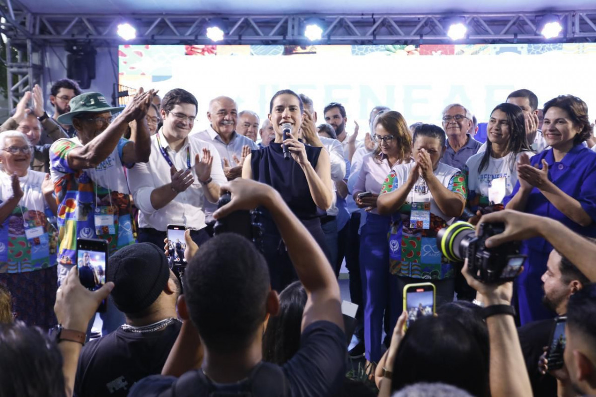 A segunda edição da Feneaf, que ocorre até este domingo (14), conta com a participação de 520 produtores em 250 stands, de 113 municípios pernambucanos (Foto: Hesíodo Góes/Secom) A segunda edição da Feneaf, que ocorre até este domingo (14), conta com a participação de 520 produtores em 250 stands, de 113 municípios pernambucanos/Foto: Hesíodo Góes/Secom