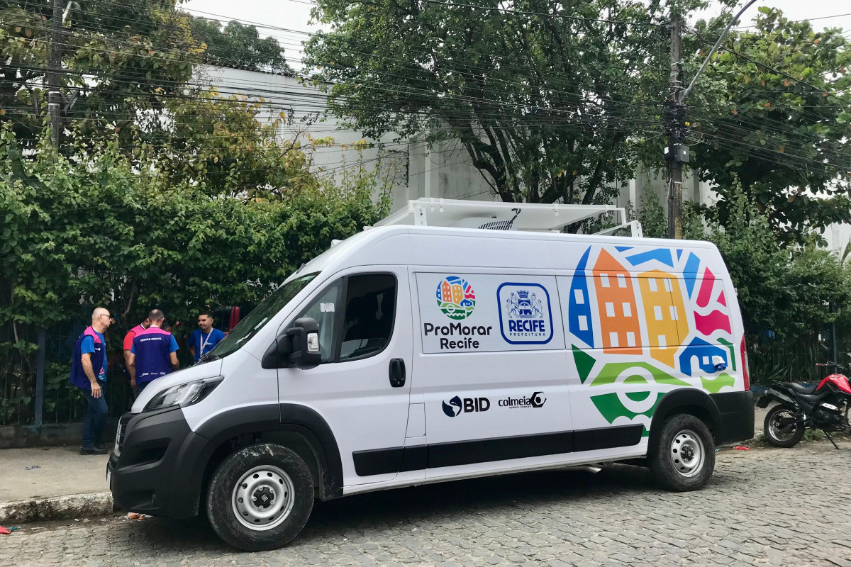 Escritórios sociais móveis reforçam atendimento a comunidades contempladas pelo ProMorar Recife/Divulgação/PCR