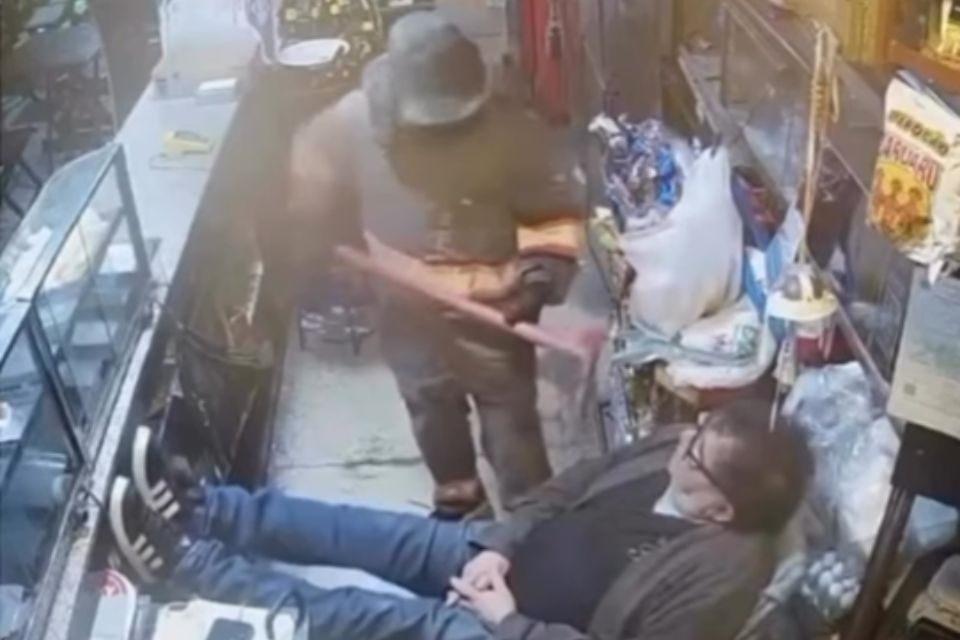 Comerciante é agredido com barra de ferro e tem estabelecimento roubado em Pesqueira/Reprodução/redes sociais