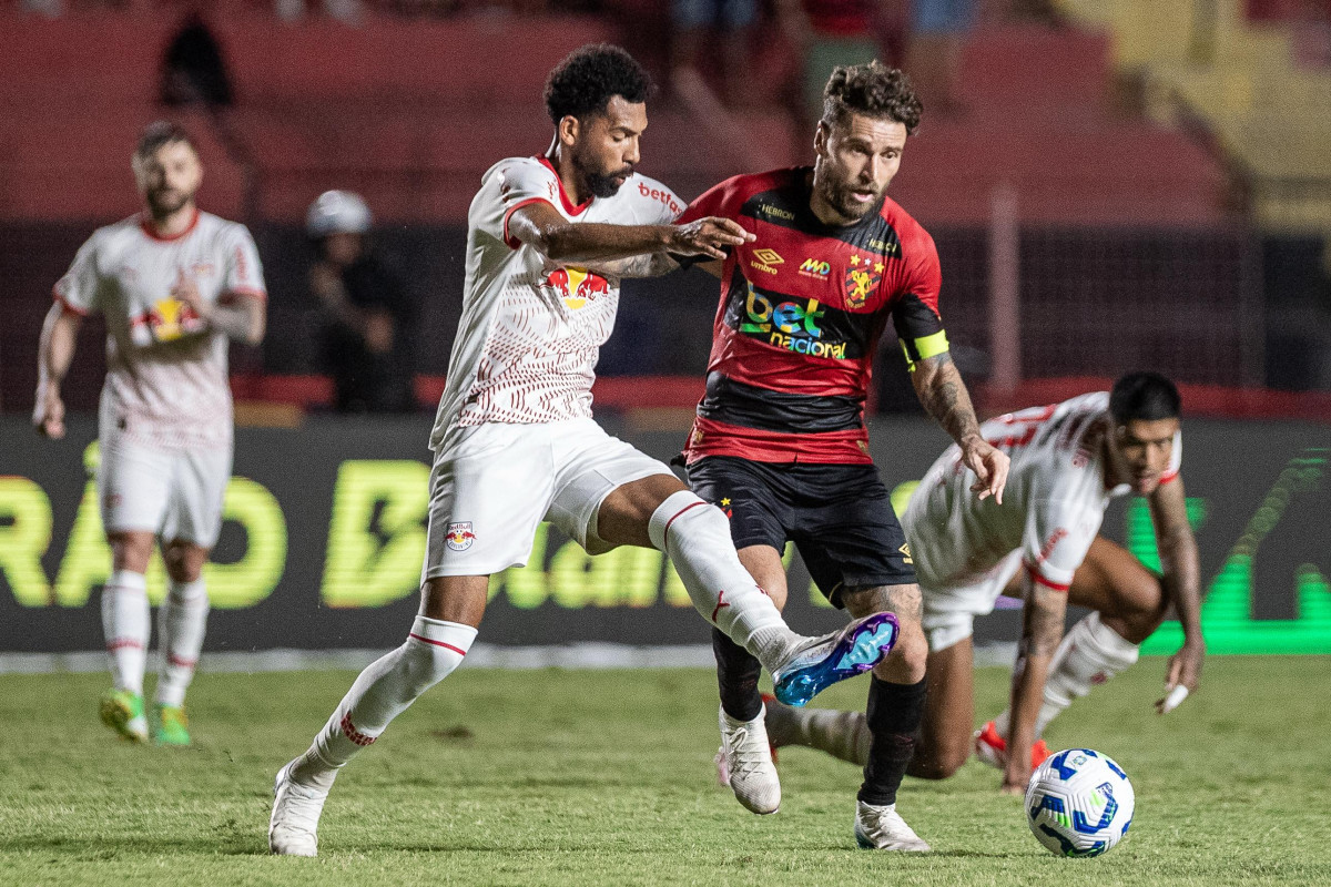 Sport x Bragantino em confronto válido pela 4ª rodada do Brasileirão, na Ilha do Retiro/Rafael Vieira