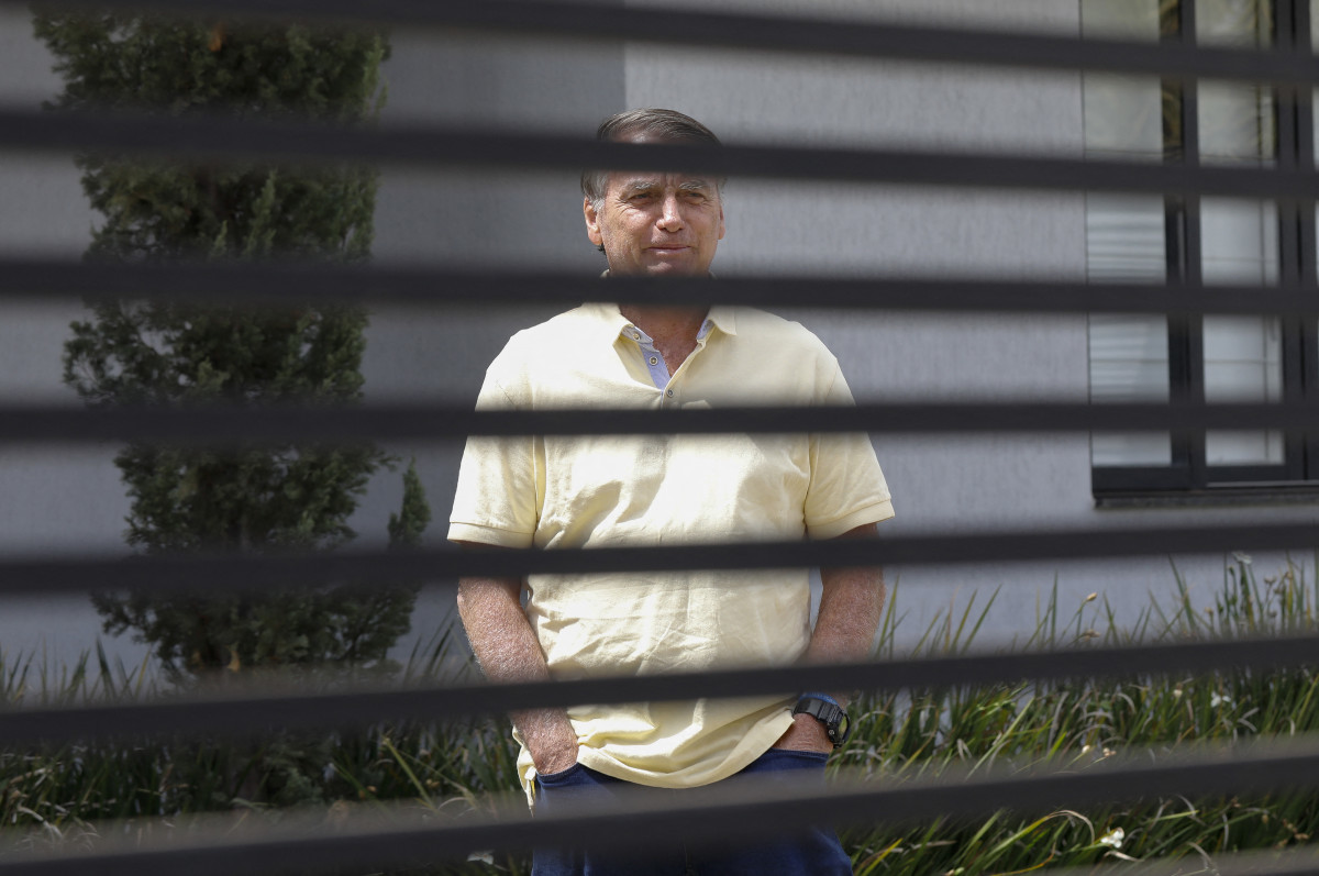 O levantamento ouviu 2.005 eleitores na segunda (8) e na terça-feira (9), em meio ao julgamento de Bolsonaro, em 113 cidades do País/Foto: Sergio Lima/AFP