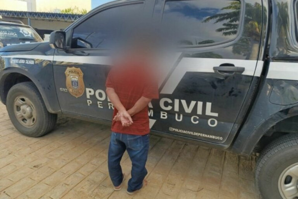 Suspeito foi preso em serra Talhada, no Sertão (Foto: Divulgação/PCGO)