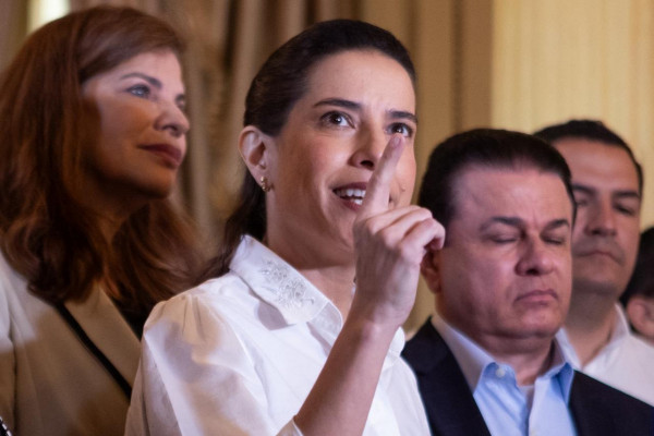 Ato de sanção do empréstimo foi assinado pela governadora Raquel Lyra nesta terça-feira (16)