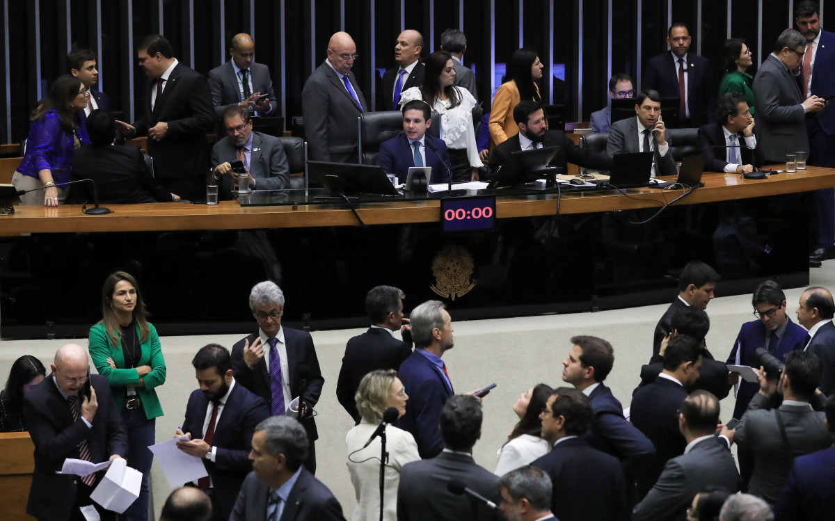 Sessão da Câmara dos Deputados/Lula Marques/Agência Brasil