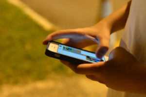Disque 100 registrou, entre o segundo semestre de 2022 e o de 2023, 6.364 denúncias de violência sexual online contra crianças e adolescentes (Foto: Valter Campanato/Agência Brasil)