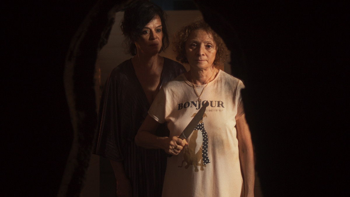 Clarisse Abujamra E Marcélia Cartaxo estão no elenco de 'Gravidade' (Foto: Petrus Cariry/Divulgação)