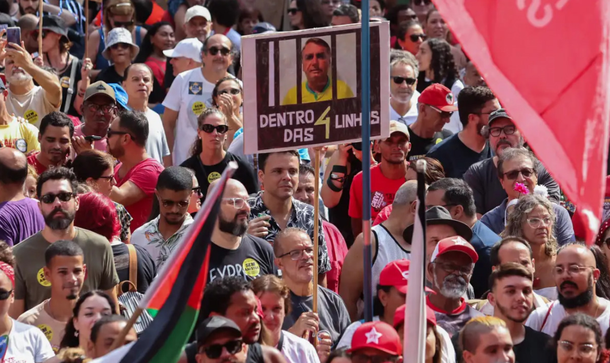 Protestos contra a anistia e a PEC da Blindagem estão estão previstos em 23 estados, com participação de artistas
(Foto: Paulo Pinto/Agência Brasil) Protestos contra a anistia e a PEC da Blindagem estão estão previstos em 23 estados, com participação de artistas
/Foto: Paulo Pinto/Agência Brasil