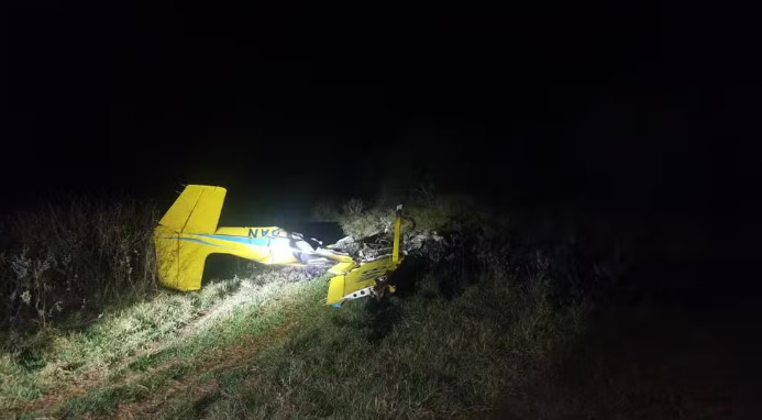 Avião de pequeno porte cai e deixa quatro pessoas mortas no Pantanal de Mato Grosso do Sul.
/Foto: Polícia Civil-MS
