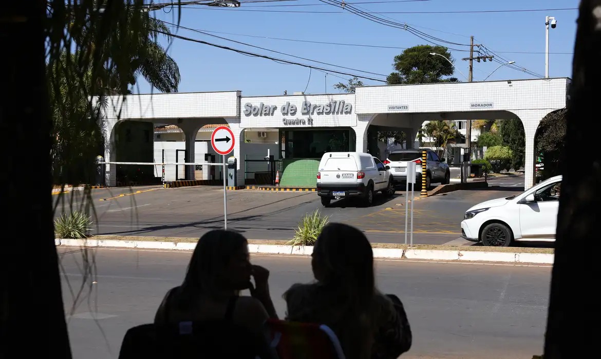 Bolsonaro cumpre prisão domiciliar por determinação do ministro Alexandre de Moraes/Fabio Rodrigues-Pozzebom/ Agência Brasil