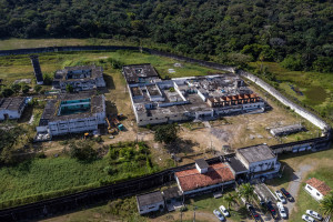 Itamarac&aacute;, PE, 19/09/2025 - DEMOLI&Ccedil;&Atilde;O OENITENCIARIA BARRETO CAMPELO - Na tarde desta sexta-feira(19), a governadora de Pernambuco Raquel Lyra participou do inicio da demoli&ccedil;&atilde;o da Penitenciaria Barreto Campelo em Itamarac&aacute;, litoral norte.