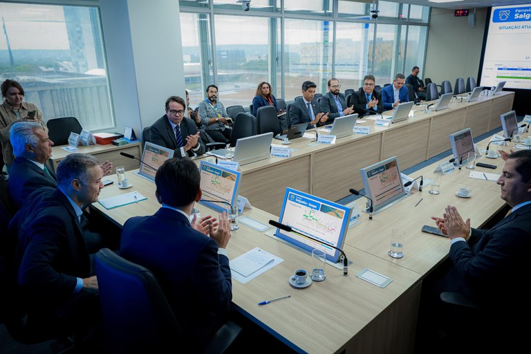 Além de facilitar o escoamento de produção em cidades do interior do estado, o porto seco deve reduzir custos logísticos, aumentando o desenvolvimento regional

/Foto: Marcio Ferreira/MT