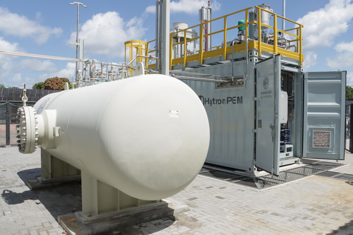 A digitalização da cadeia industrial de produção, armazenamento, aplicação e uso de Hidrogênio Verde (H2V) é realizada a partir do eletrolisador no Senai Park /Divulgação/Sistema FIEPE