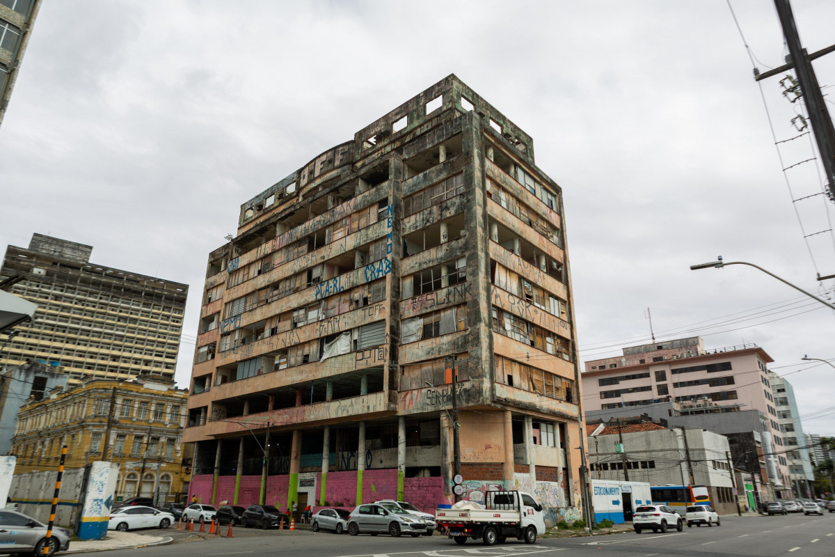 O Edifício Segadas Viana foi inaugurado em 1953 como sede estadual do Instituto de Administração Financeira da Previdência e Assistência Social (Iapas) e posteriormente abrigou o INSS (Foto: Rafael Vieira / DP Fotos)