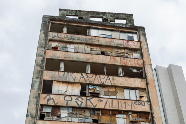 O Edifício Segadas Viana foi inaugurado em 1953 como sede estadual do Instituto de Administração Financeira da Previdência e Assistência Social (Iapas) e posteriormente abrigou o INSS (Foto: Rafael Vieira / DP Fotos)
