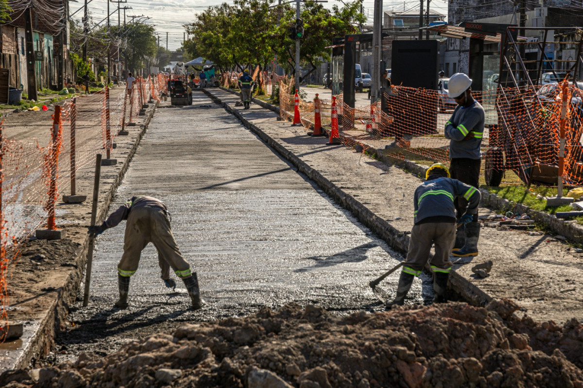 Obra da Compesa está sendo feita no bairro de São José /Compesa/Divulgação