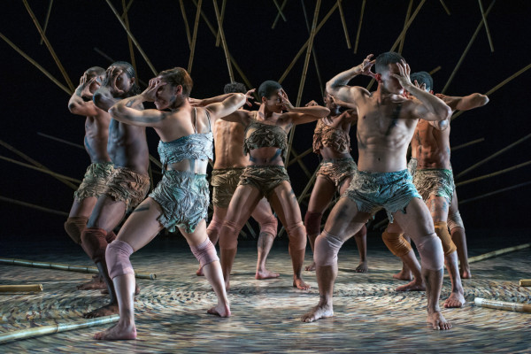 Espetáculo 'Sagração' é uma releitura abrasileirada do clássico 'A Sagração da Primavera' (Foto: Flavio Colker/Divulgação)