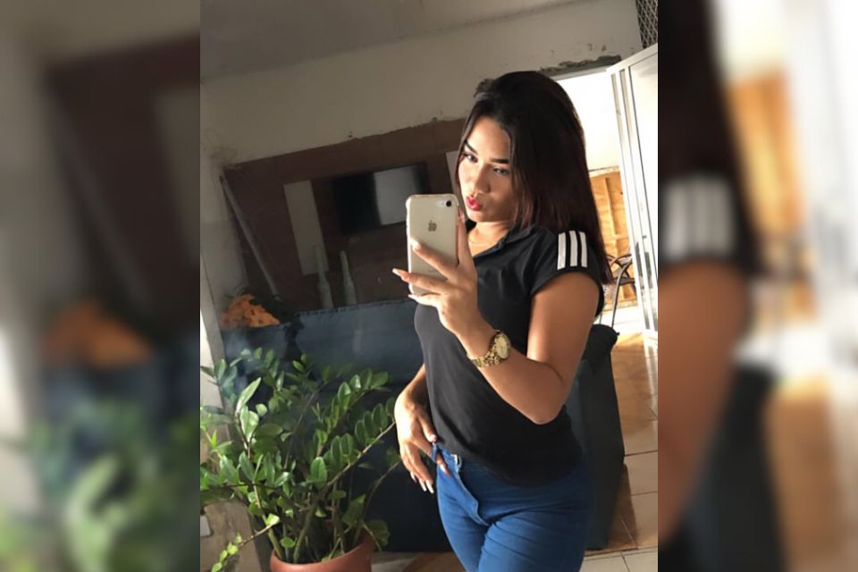 Júlia Ramilly, de 20 anos, foi encontrada morta dentro de uma suíte de um motel em Paulista no dia 23 de setembro
/Foto: Reprodução / Redes sociais