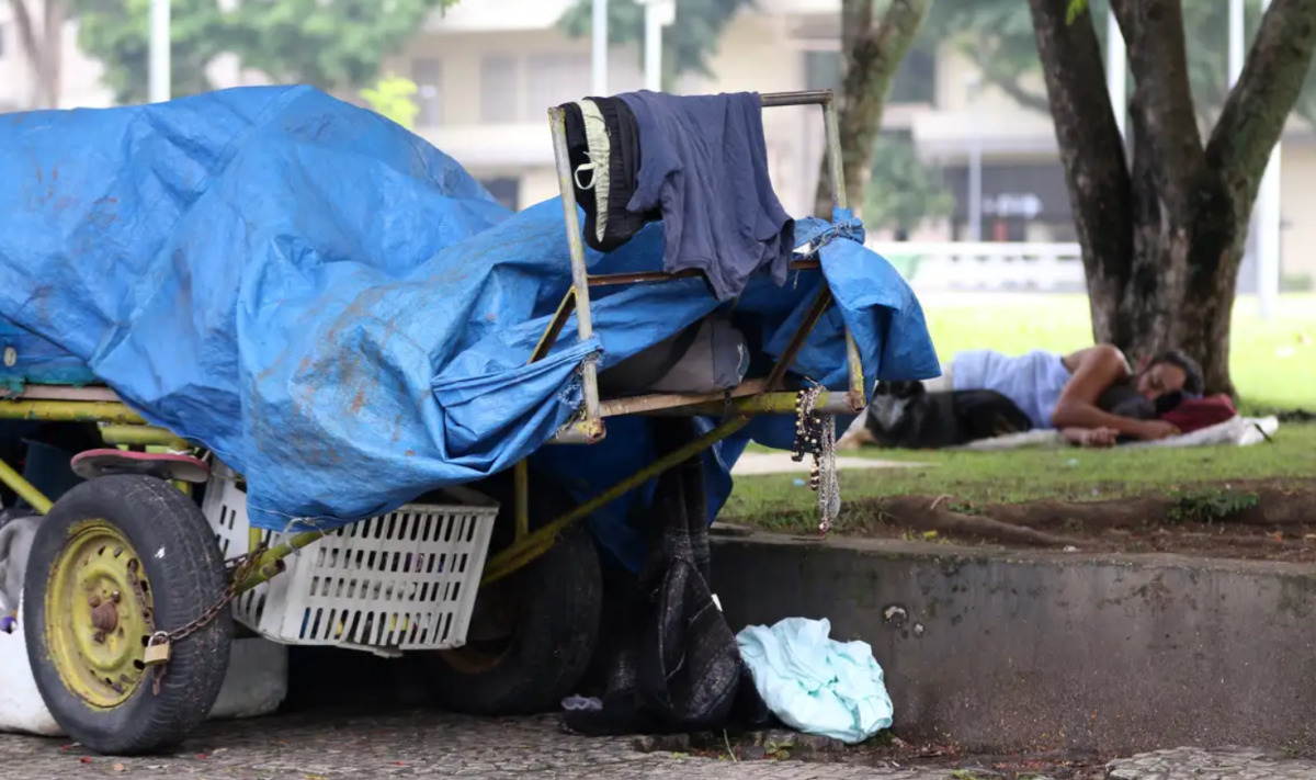 Como resultado, o aumento da renda foi maior entre os 40% mais pobres, saindo de R$ 474 por pessoa em 2021, para R$ 670 em 2024, o que também é um recorde da série histórica/Foto: Tânia Rêgo/Agência Brasil/Arquivo