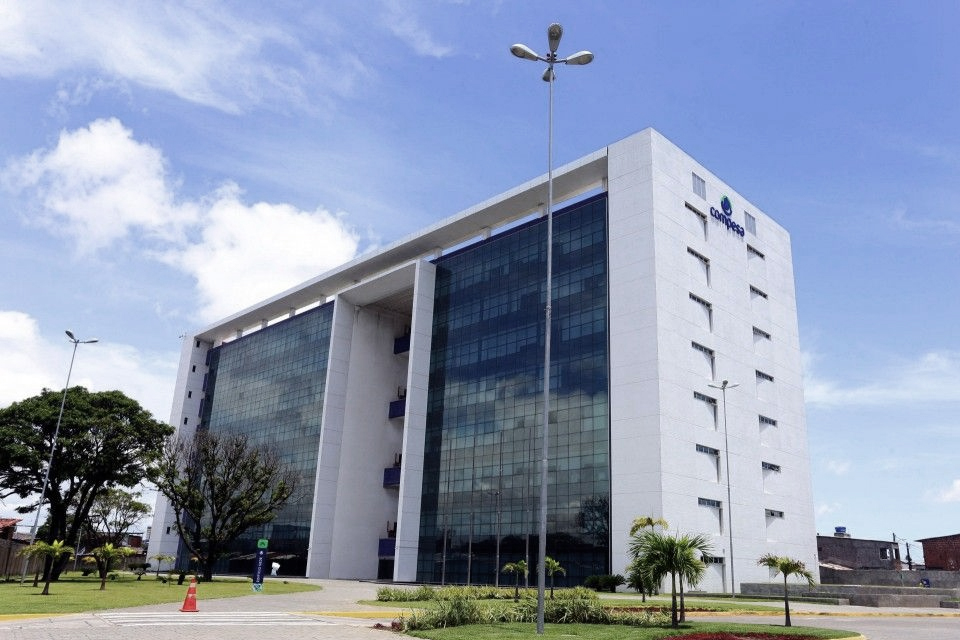 Prédio da Compesa no Recife/DIVULGAÇÃO/COMPESA