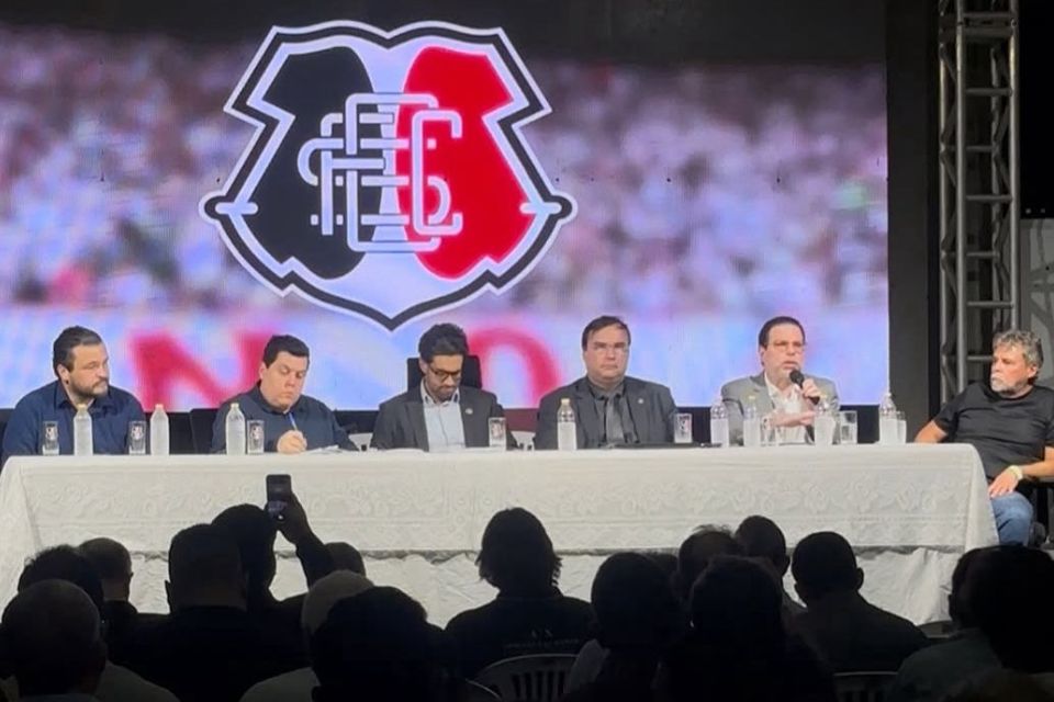 Reunião de apresentação da proposta da SAF (Reprodução) Reunião de apresentação da proposta da SAF/Reprodução