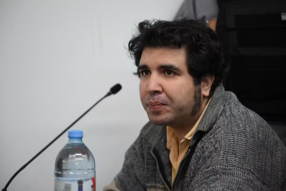 Fernando Sabag Montiel em tribunal em Buenos Aires/Luis Robayo/AFP