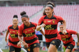 Equipe do Sport durante disputa da Copa Maria Bonita