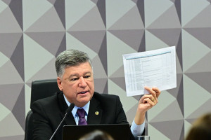 Senador Carlos Viana, presidente da Comissão Parlamentar de Inquérito (CPMI) do Instituto Nacional do Seguro Social (INSS)