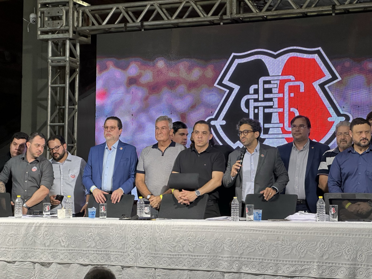 Votação no Conselho Deliberativo do Santa Cruz ( Divulgação / Santa Cruz)