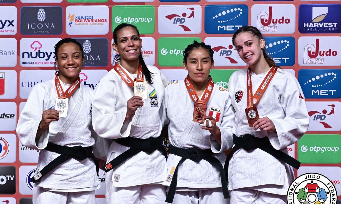 Jéssica Pereira, Gabrriela Souza, Shirlen Nascimento e Jeah Couto/Tamara Kulumbegashvili/IJF