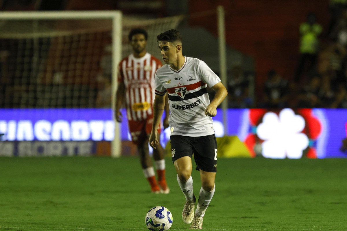 Oscar, meio-campista do São Paulo (Rubens Chiri / São Paulo FC) Oscar, meio-campista do São Paulo/Rubens Chiri / São Paulo FC