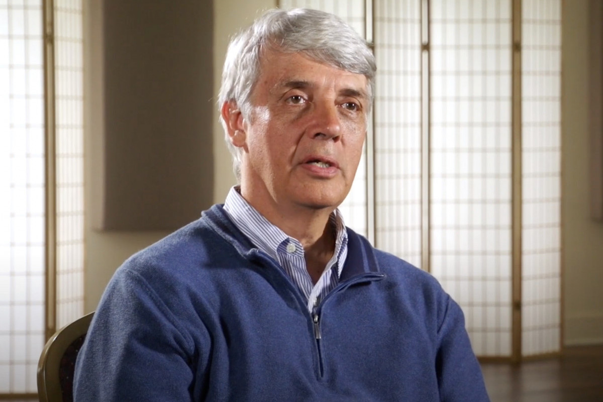 John Osborne é considerado uma referência internacional em espiritualidade, meditação e música devocional/Divulgação