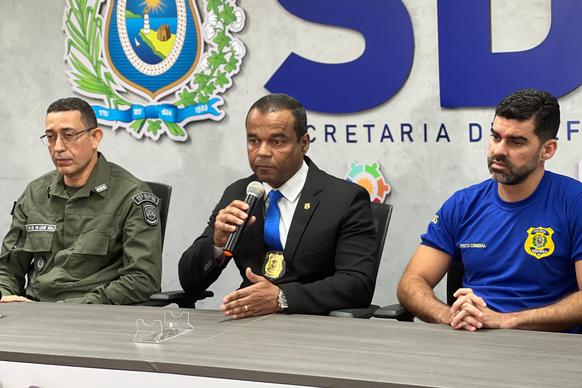 Coletiva da SDS para falar do preso suspeito de adulterar bebidas com metanol (Divulgação/PCPE) Coletiva da SDS para falar do preso suspeito de adulterar bebidas com metanol/Divulgação/PCPE