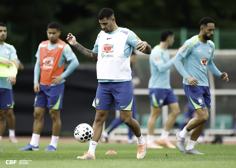Bruno Guimarães, meio-campista da Seleção Brasileira e do Newcastle/Rafael Ribeiro/ CBF