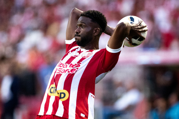Recife, PE, 01/10/2025 - NÁUTICO X GUARANI - Na tarde deste sábado(13), a equipe do Náutico recebeu a equipe do Guarani, pelo Campeonato Brasileiro da Serie C 2025 no estádio dos Aflitos. Igor Fernandes