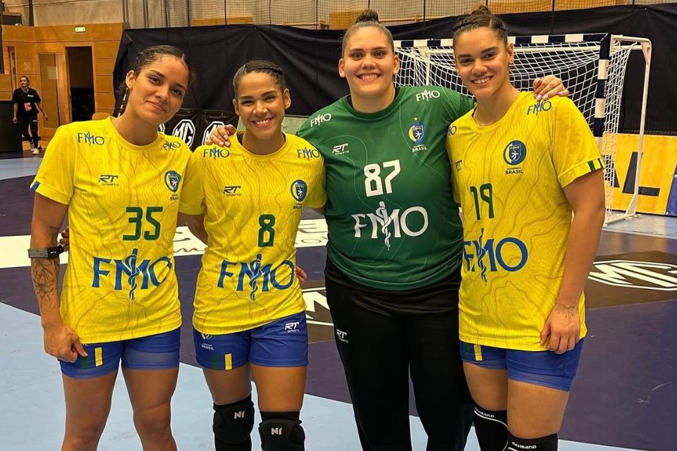 Jogadoras convocadas para Seleção Brasileira de Handebol (Divulgação) Jogadoras convocadas para Seleção Brasileira de Handebol/Divulgação