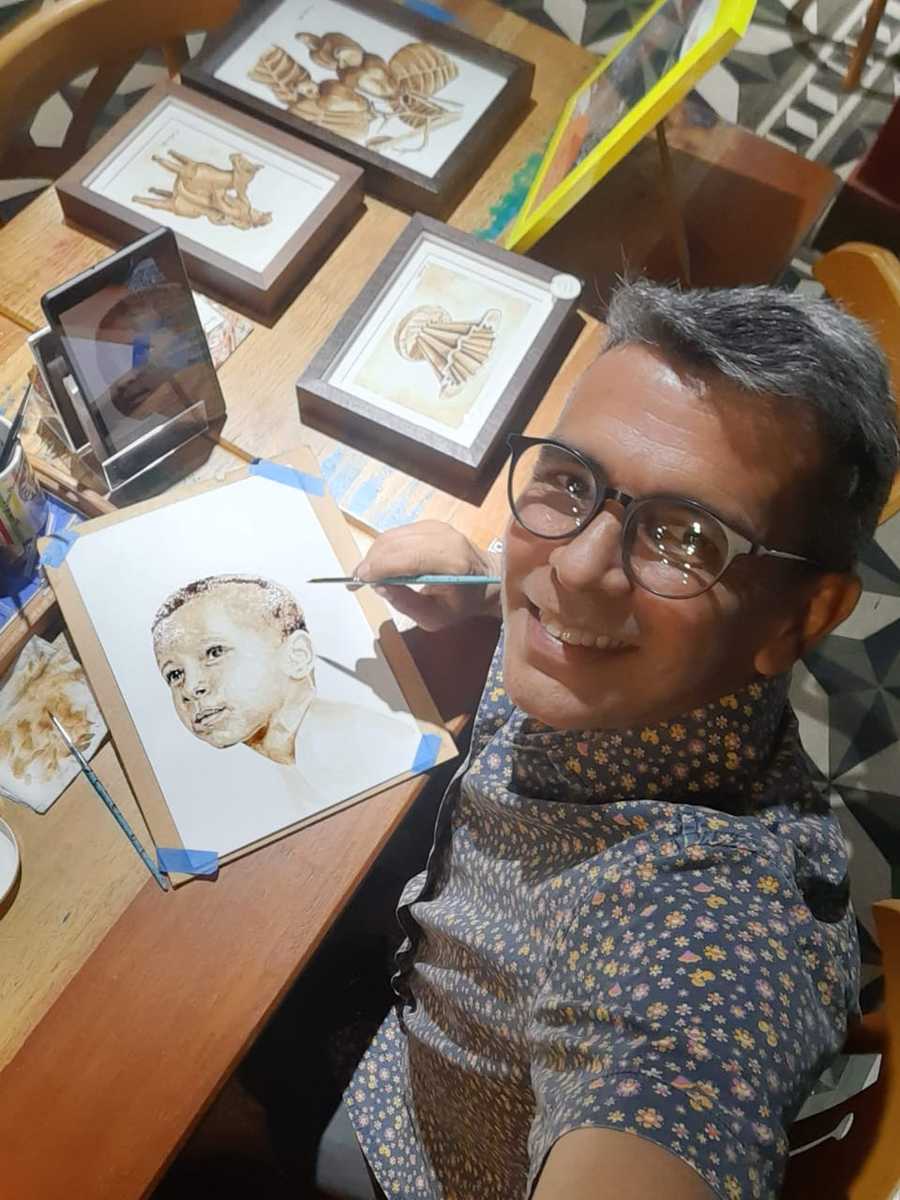 Artista plástico pernambucano Abraão Figueiredo (Foto: Divulgação)