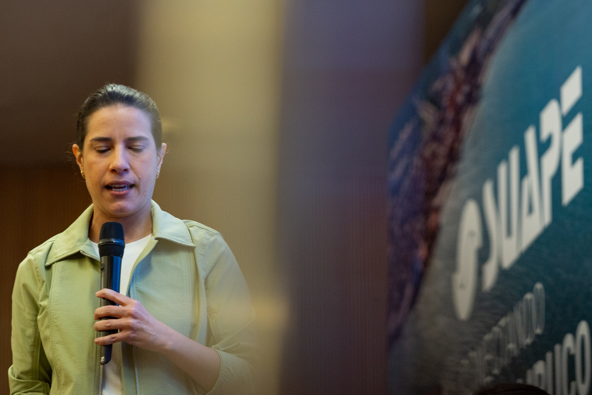 Cabo de Santo Agostinho, PE, 29/08/2025 - RAQUEL LYRA PORTO DE SUAPE - Na manhã desta quinta-feira(29), a governadora de Pernambuco, Raquel Lyra junto ao ministro de Portos e Aeroportos do Brasil, Silvio Costa Filho, anunciaram investimentos para o Porto de Suape. (Rafael Vieira)