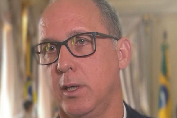 Secretário Alessando Carvalho afirmou que caso é "inadmissível" (Foto: Reprodução)